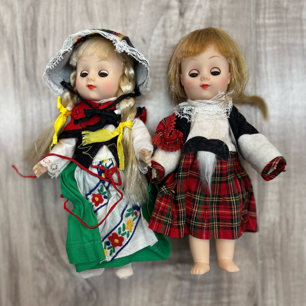 Vintage rubber dolls x 2